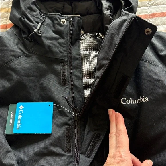 Columbia Men's Black Interchange Ski Jacket - Picture 4 of 8
